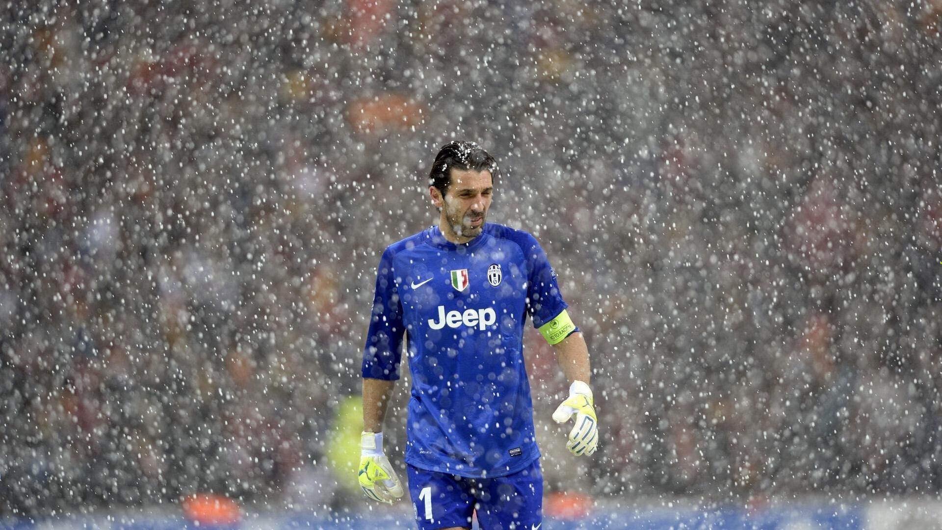 欧冠八强战火星四射 曼城绝杀皇马晋级四强