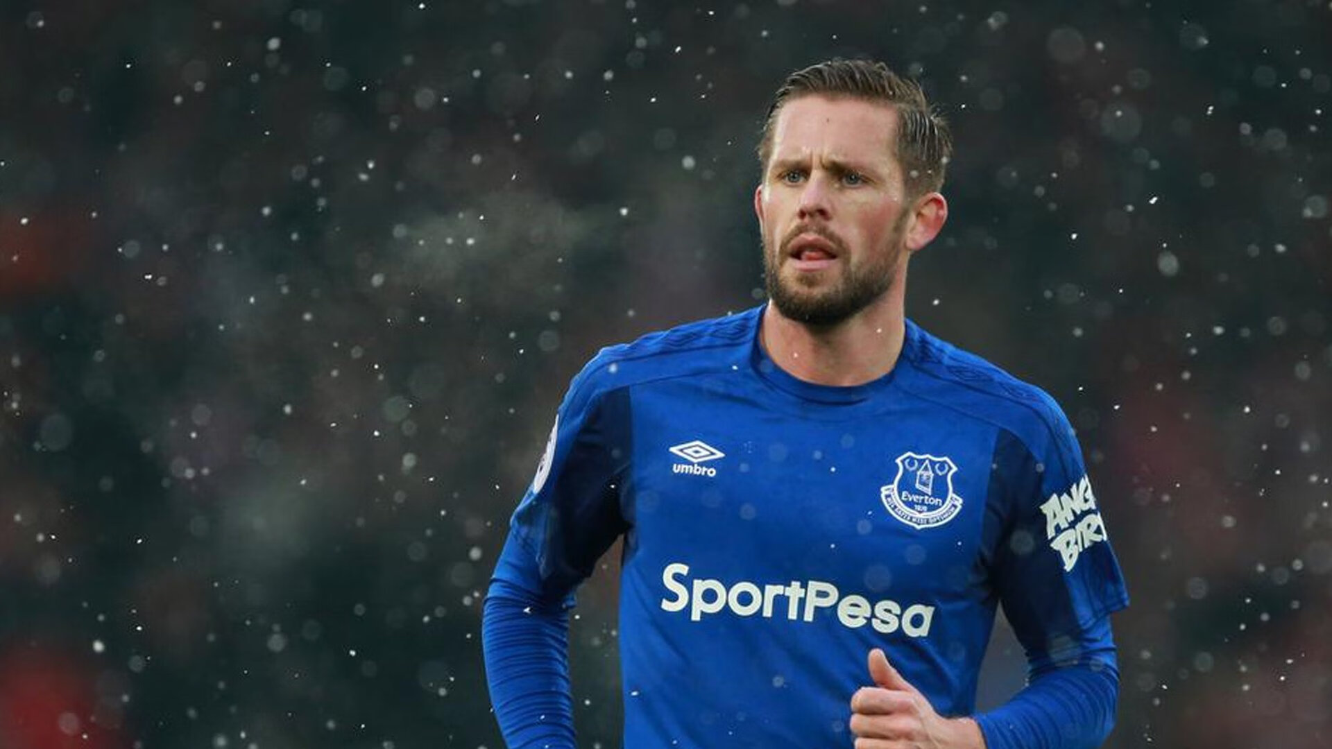 2024年国际马拉松盛事落幕,肯尼亚选手刷新赛会纪录夺冠